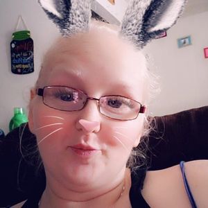 Meet your Posher, Tonya